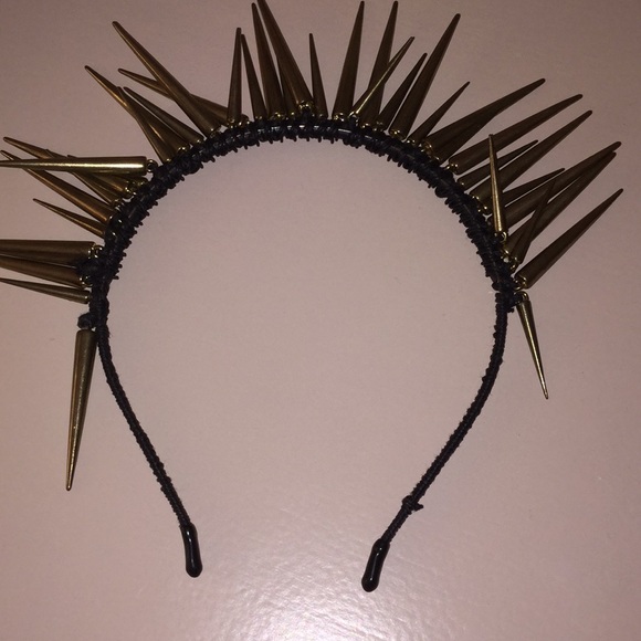 Two Amour bow headbands - Picture 2 of 3